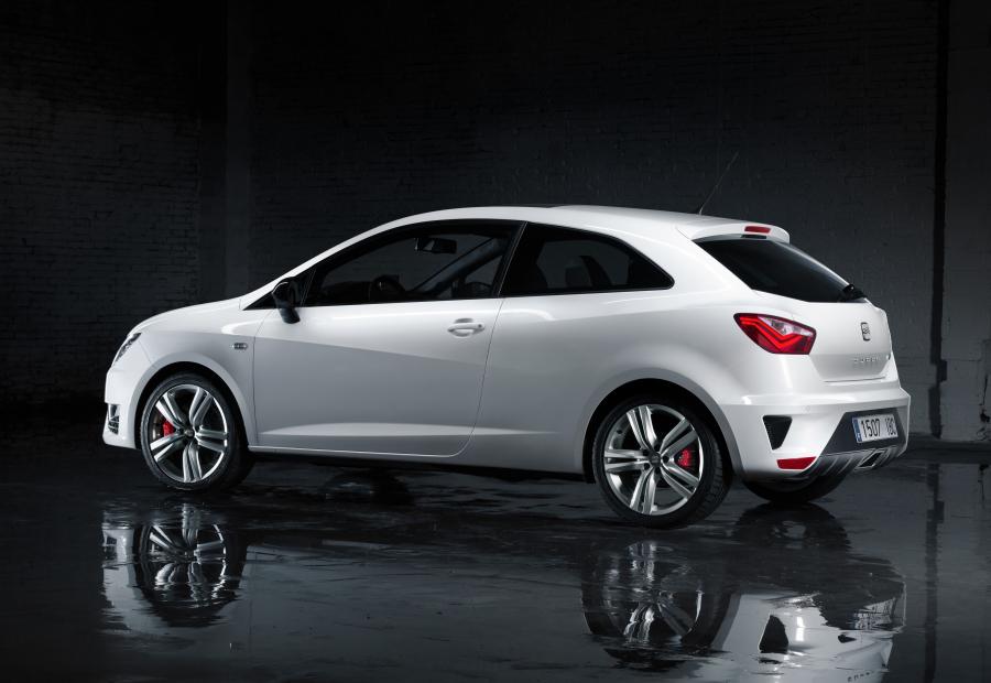  Seat Ibiza Cupra 2012 года  (фото 18 из 64)